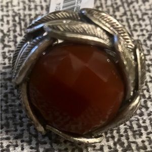 LUCKY BRAND GARNET COLOR COCKTAIL RING ,MSRP/$42,SIZE 7,NWT